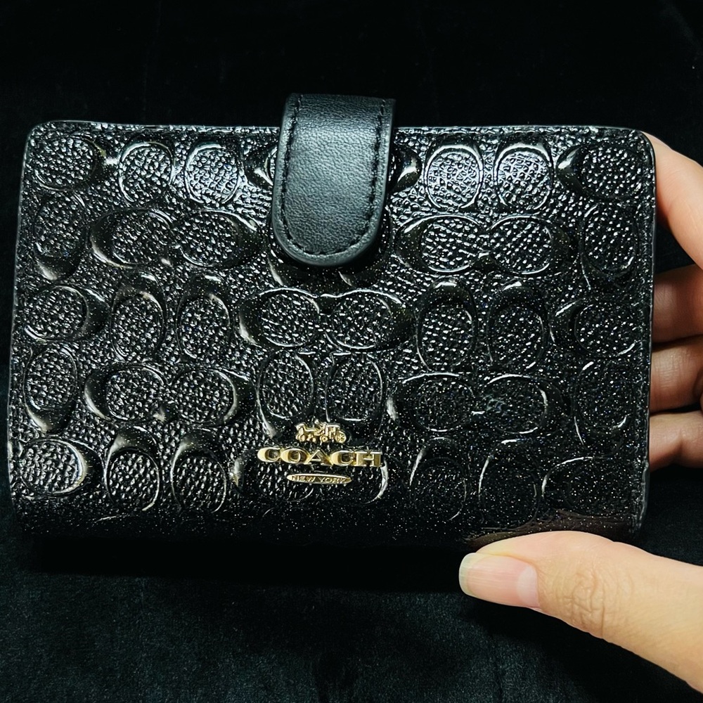 Coach Patent Leather Embossed Signature Corner Zip Medium Wallet